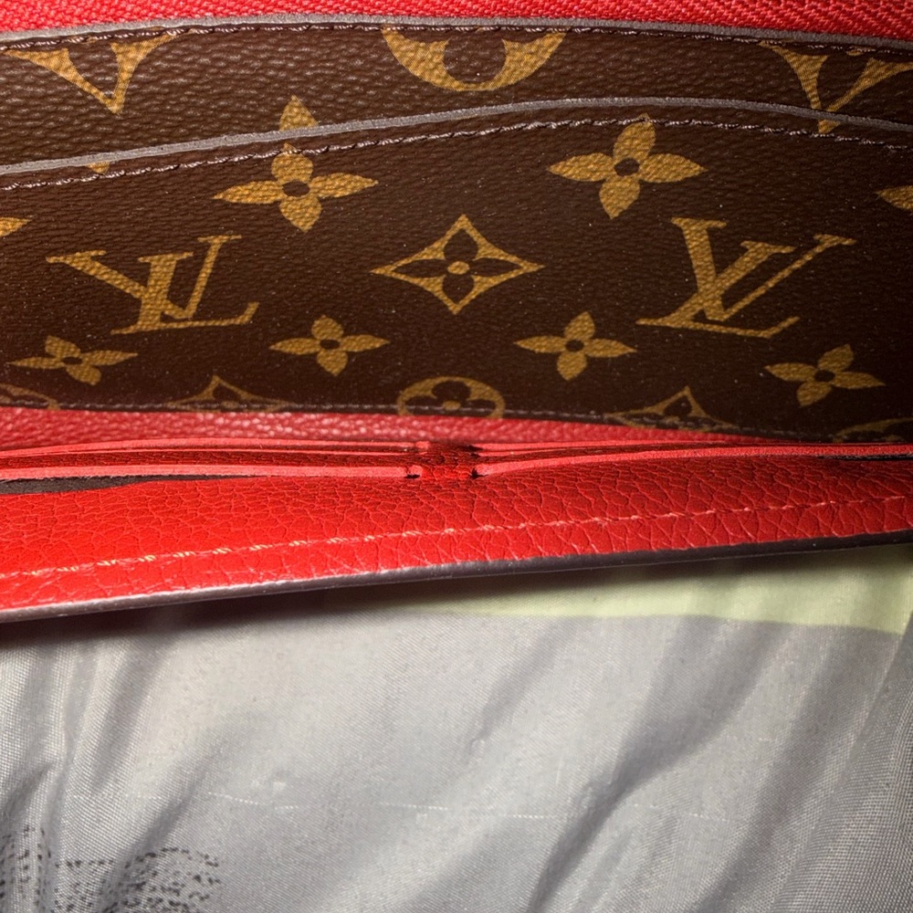 LOUIS VUITTON PALLAS GOLD CHAIN MONOGRAM WALLET - Picture 9 of 12